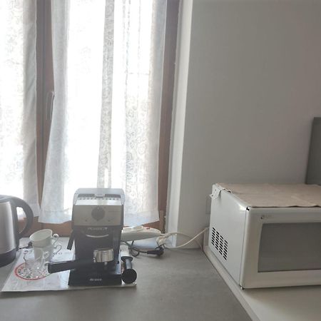 Lovely Appartment Near Como Casnate Con Bernate المظهر الخارجي الصورة